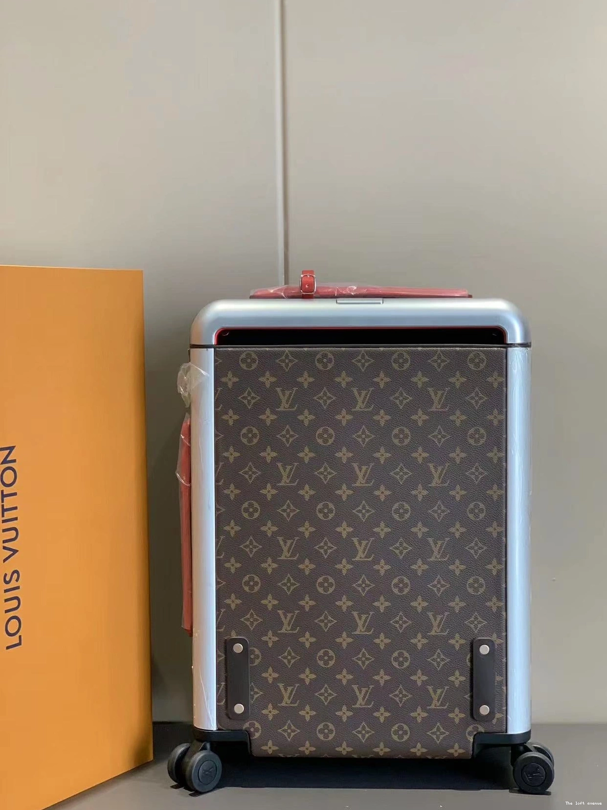 55 SUITCASE CUSTOM MACASSAR CANVAS CABIN HORIZON 37L 0814